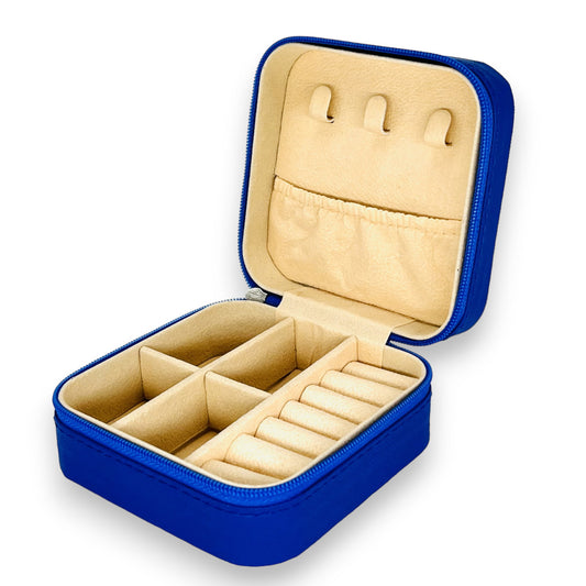 Royal Blue mini jewellery box with zip to keep your jewellery safe. A variety of compartments with adjustable sections.